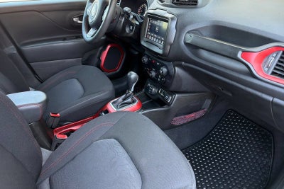 2020 Jeep Renegade Trailhawk
