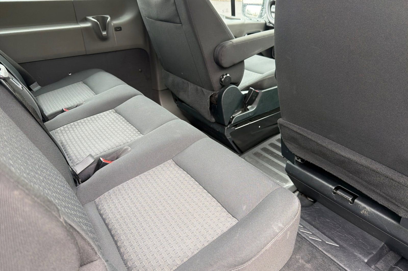 2023 Ford Transit Passenger Wagon XL