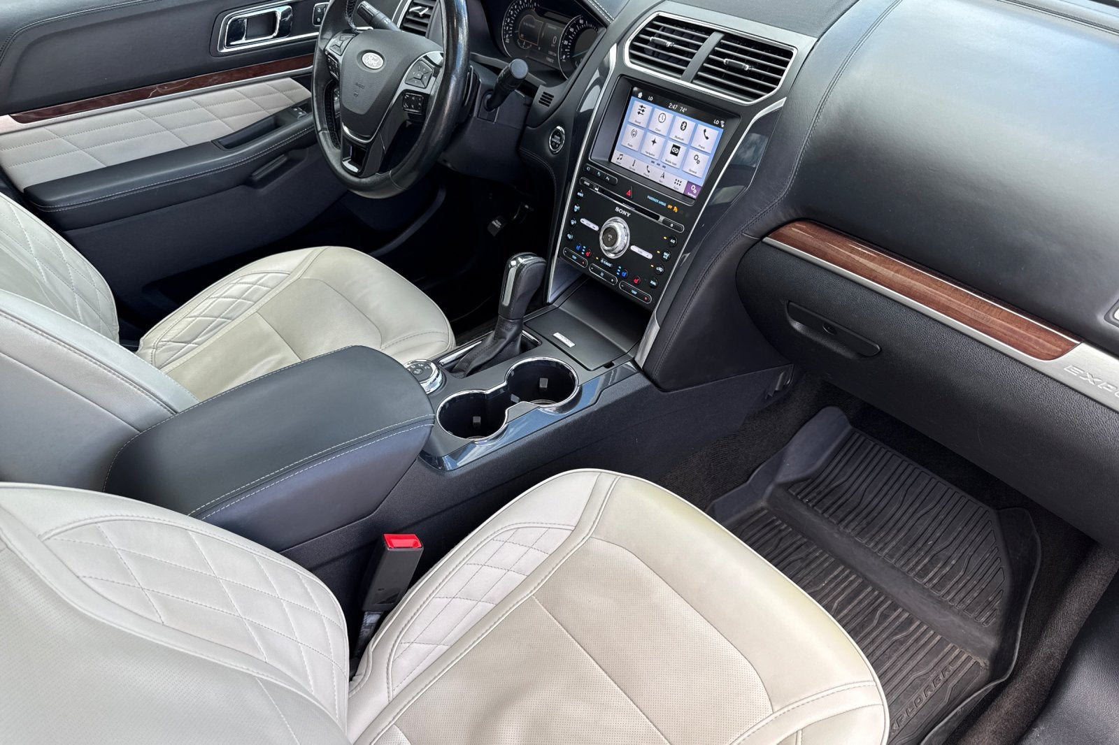 2018 Ford Explorer Platinum