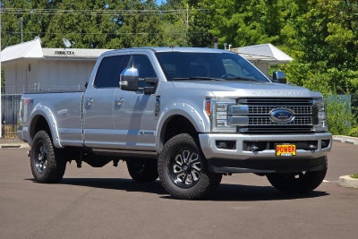 2017 Ford Super Duty F-350 SRW Platinum
