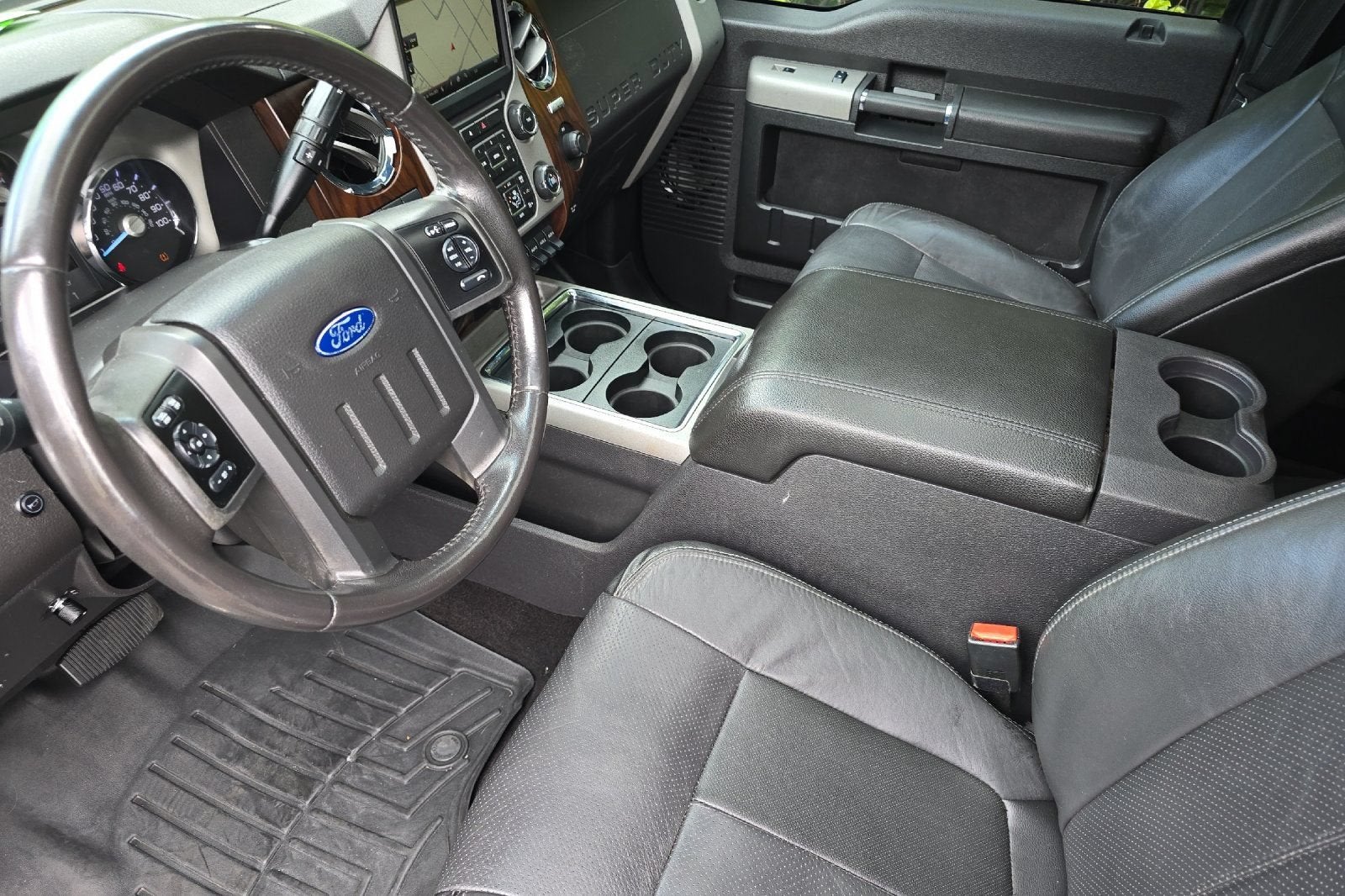 2015 Ford Super Duty F-350 SRW Platinum