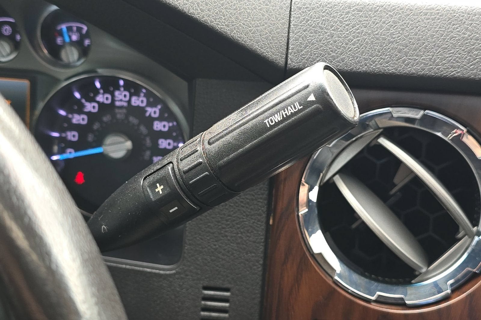 2015 Ford Super Duty F-350 SRW Platinum