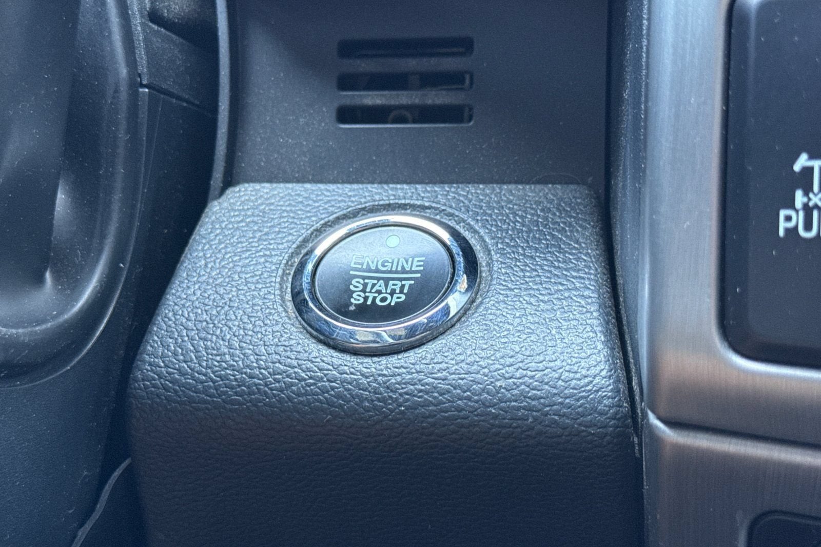2022 Ford Super Duty F-350 SRW XL
