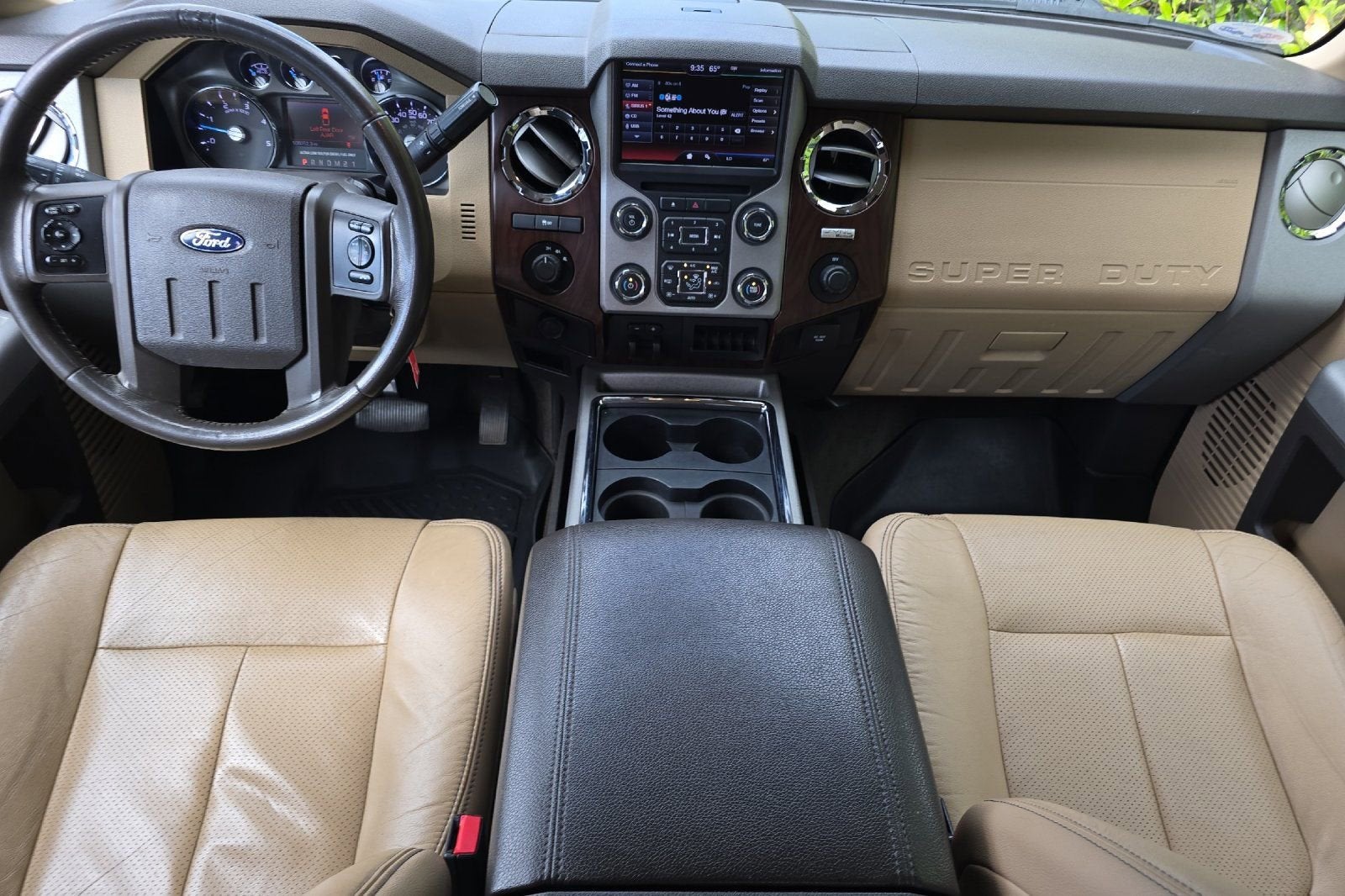 2013 Ford Super Duty F-350 SRW Platinum