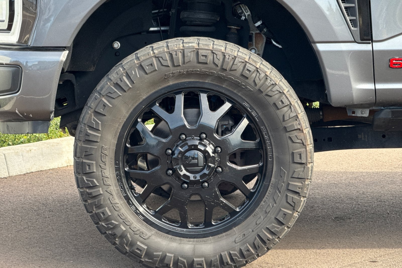2023 Ford Super Duty F-350 DRW Lariat