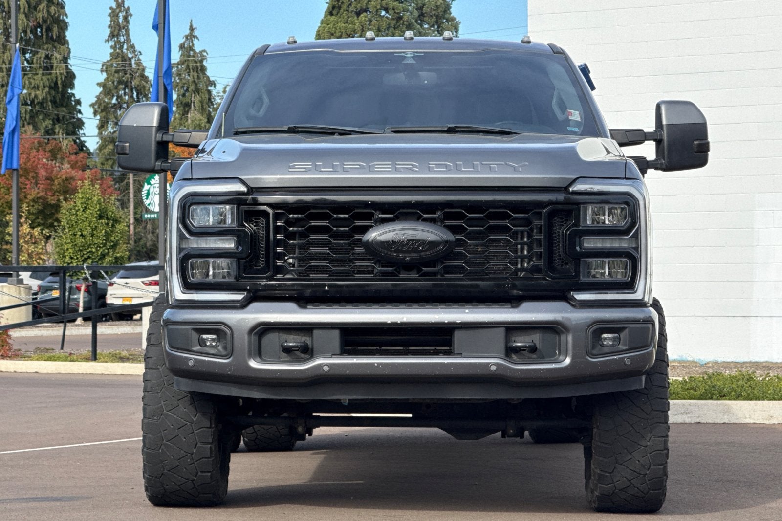 2023 Ford Super Duty F-350 DRW Lariat