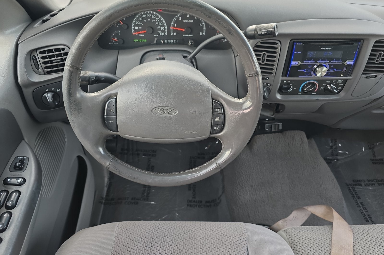 2002 Ford F-150 XLT