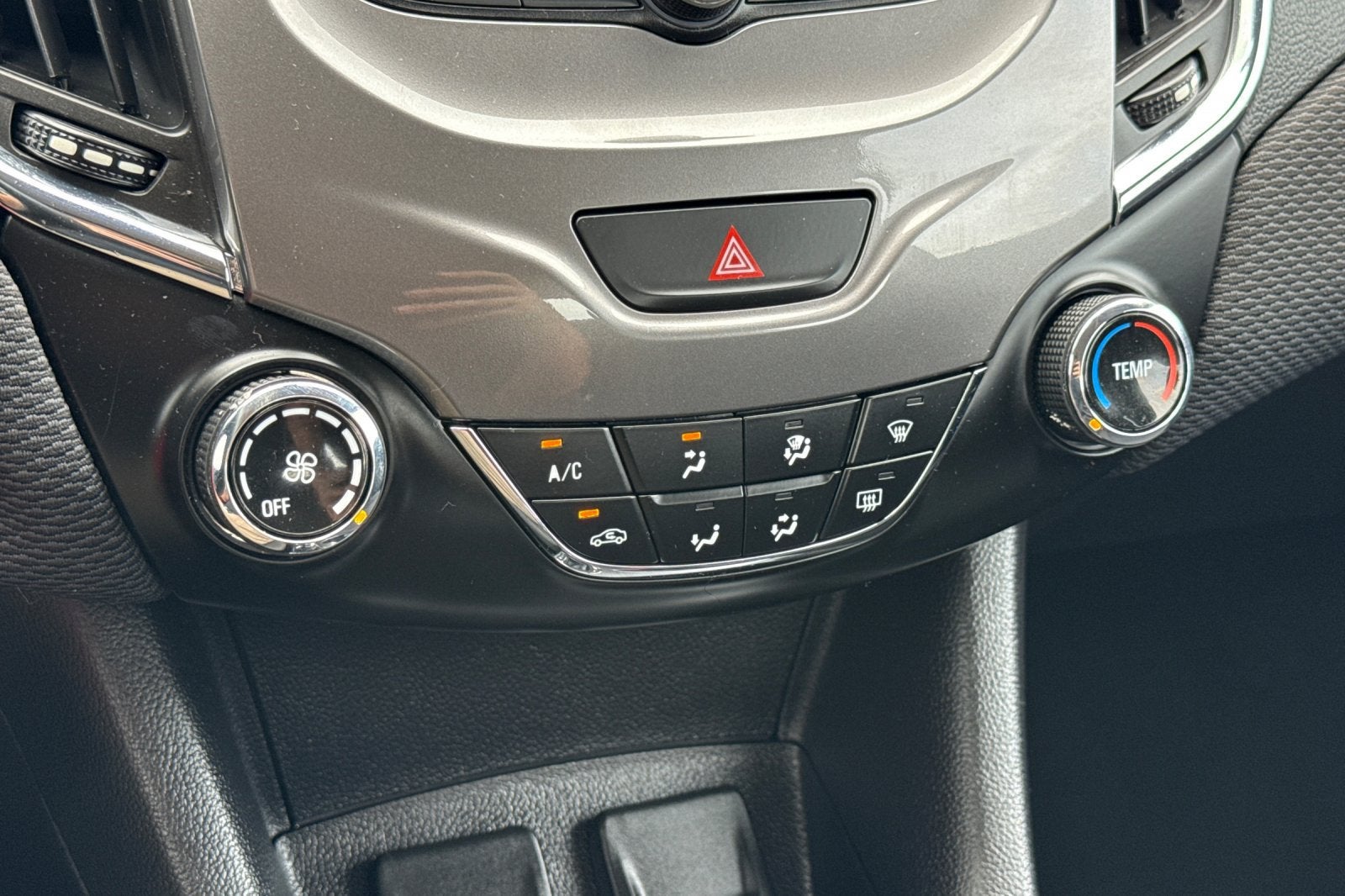 2017 Chevrolet Cruze LT