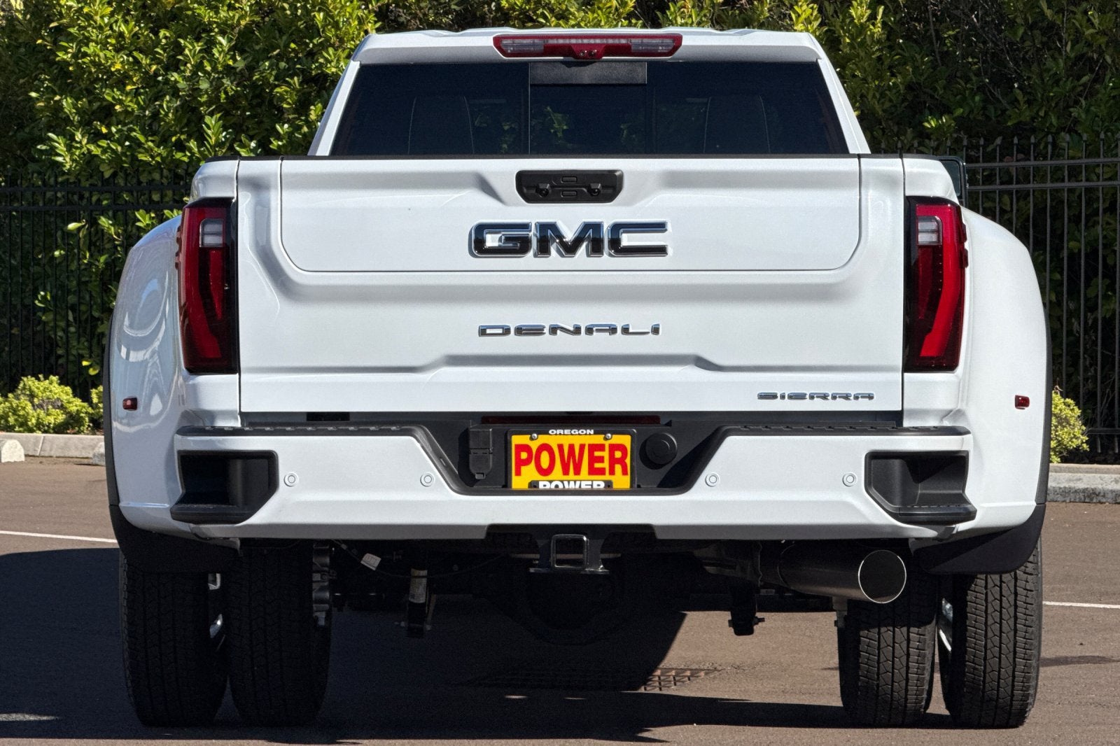 2026 GMC Sierra 3500 HD Denali Ultimate DRW