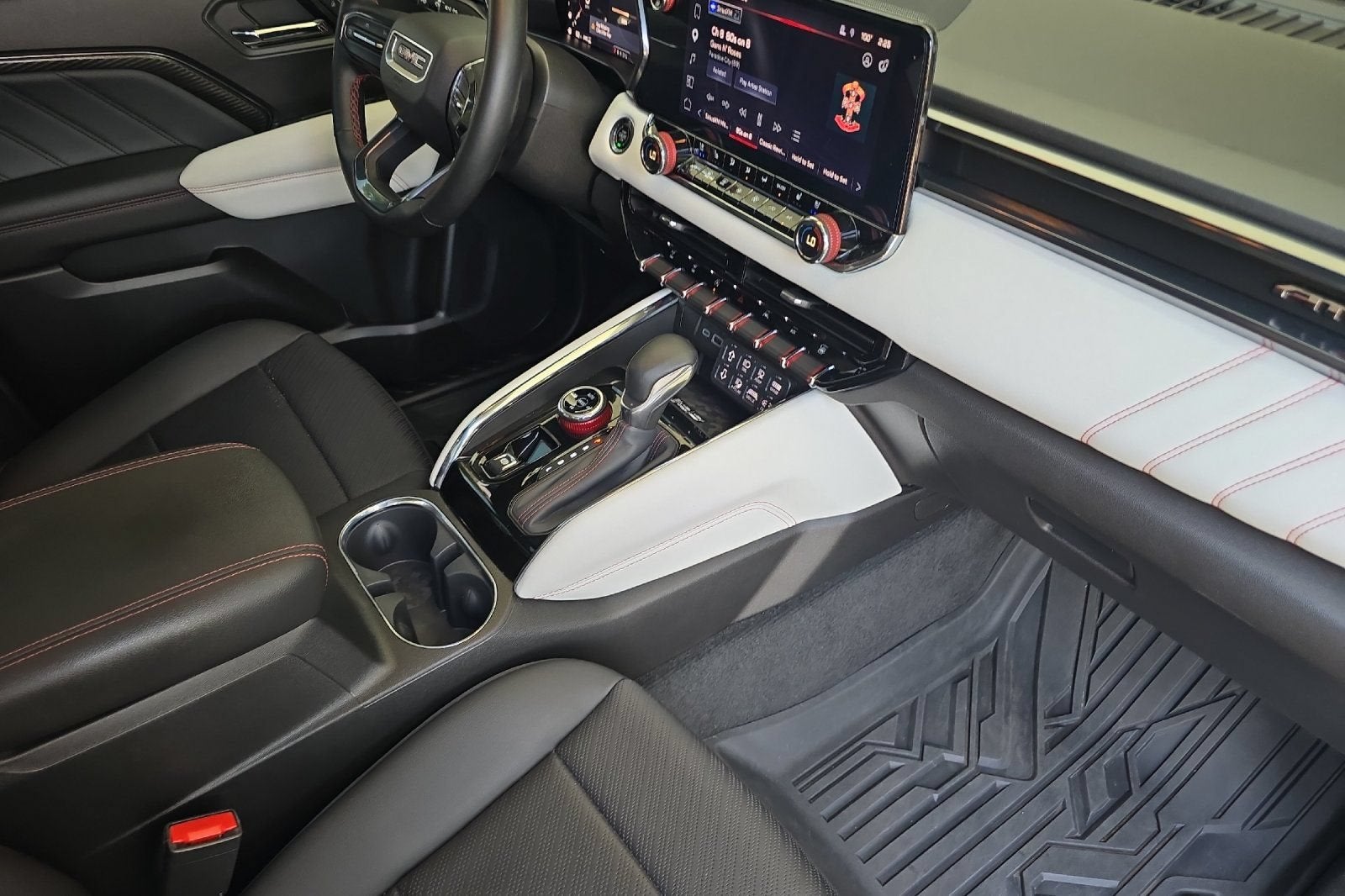2023 GMC Canyon AT4X
