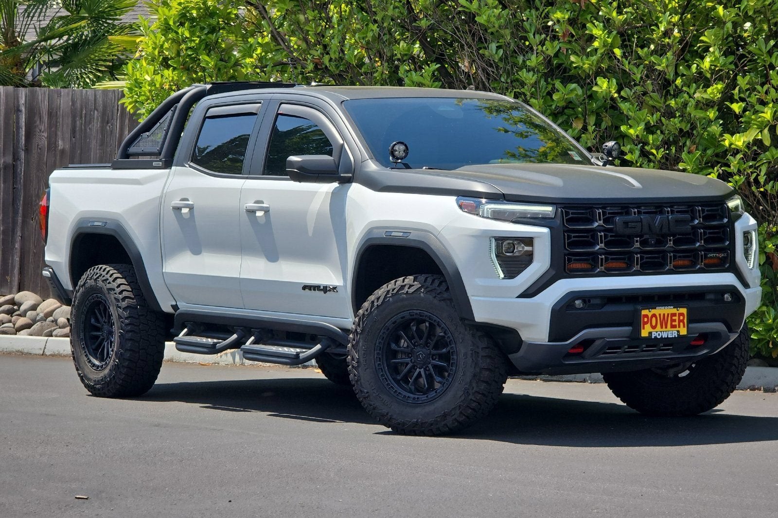 2023 GMC Canyon AT4X