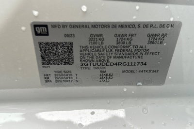 2024 GMC Sierra 1500 SLT