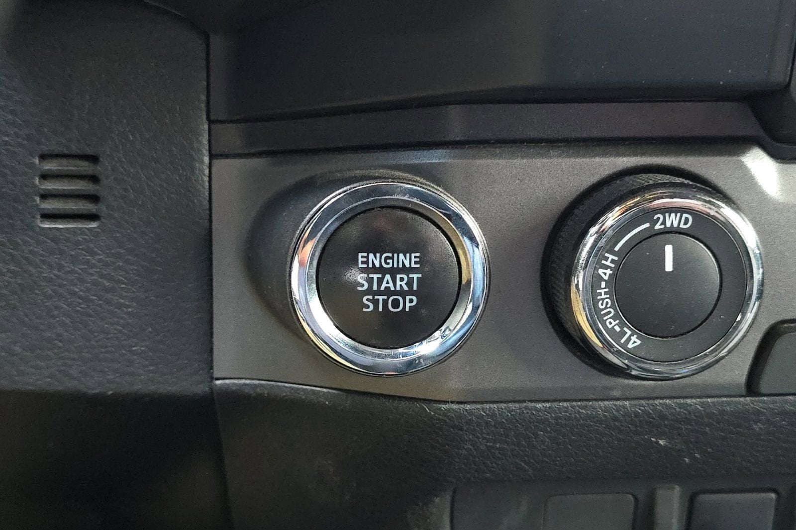 2019 Toyota Tacoma 4WD SR