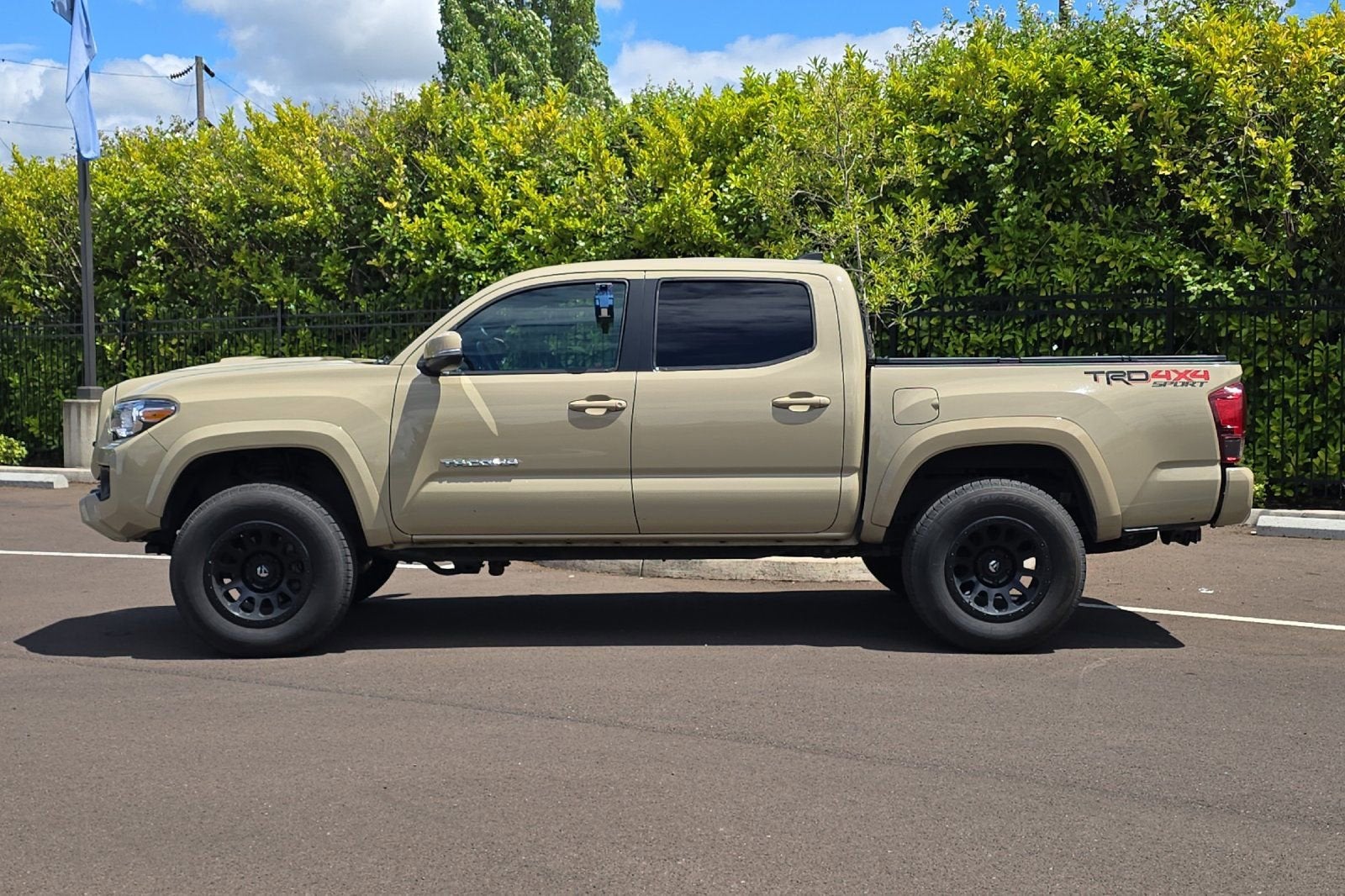 2019 Toyota Tacoma 4WD SR