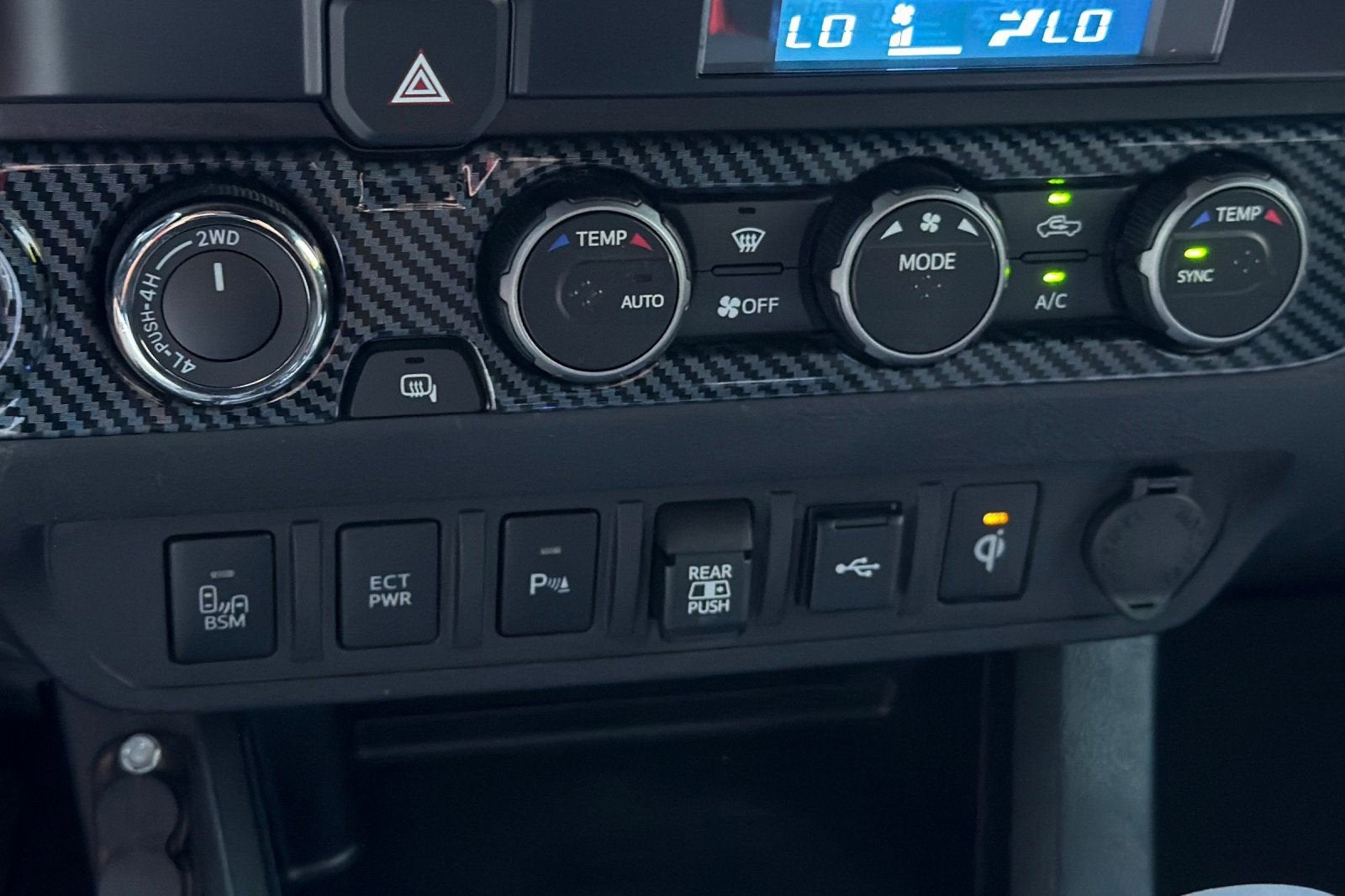 2022 Toyota Tacoma 4WD SR