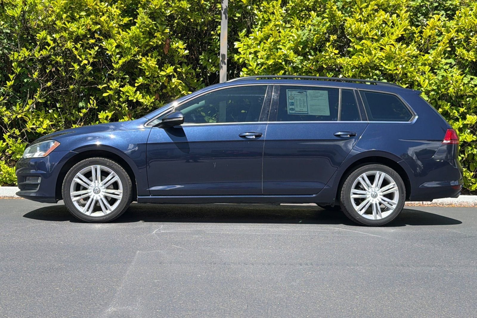 2015 Volkswagen Golf SportWagen TDI S