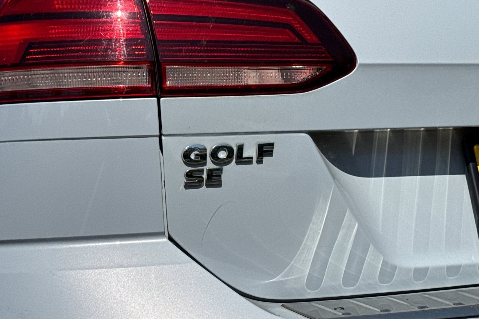 2019 Volkswagen Golf SportWagen S