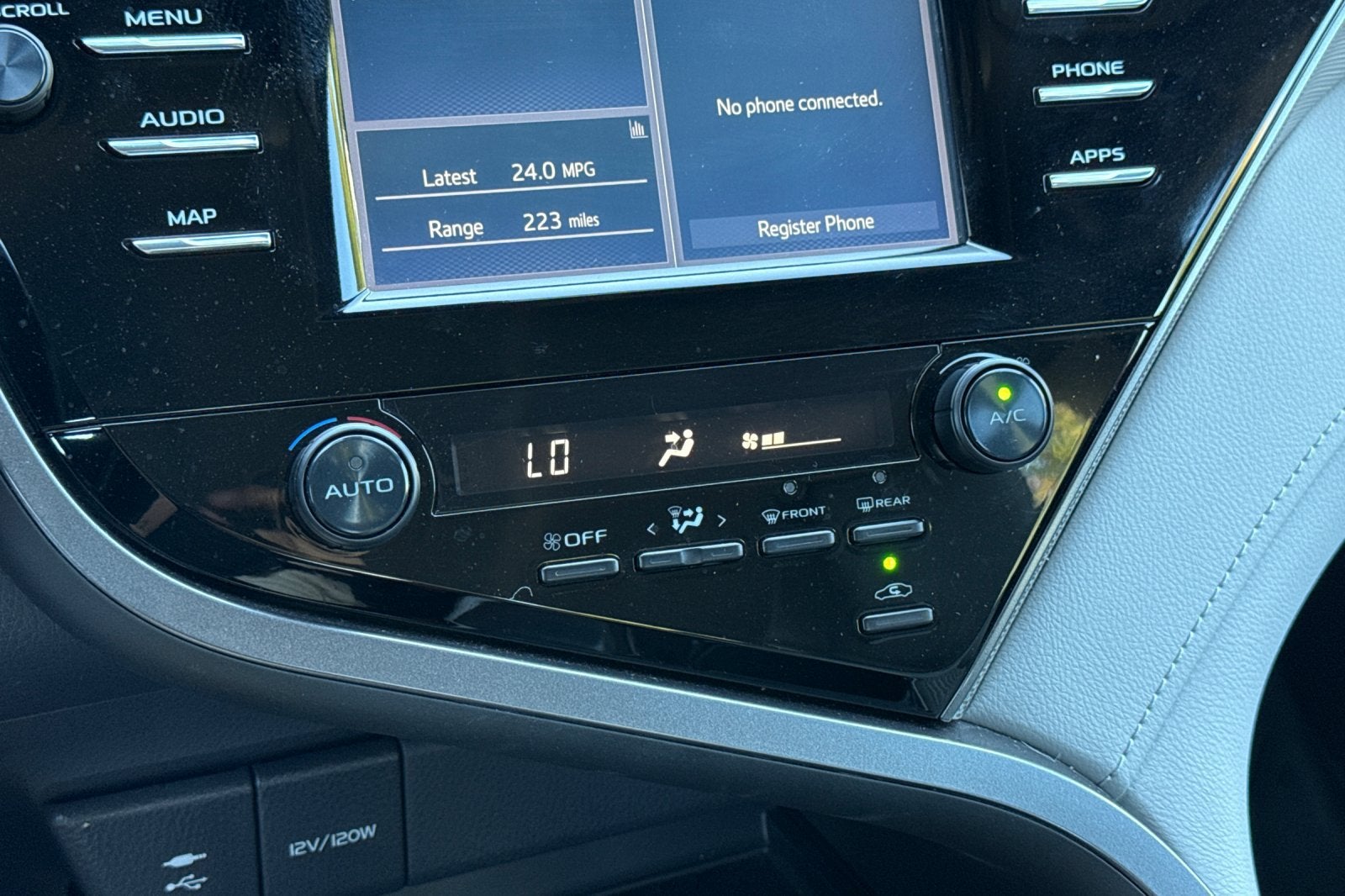 2019 Toyota Camry LE