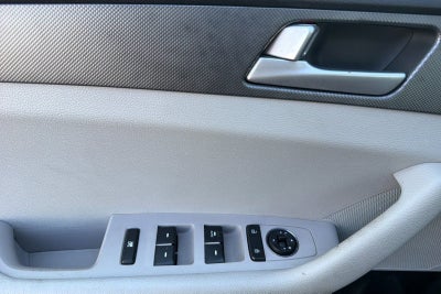 2015 Hyundai Sonata 2.4L SE