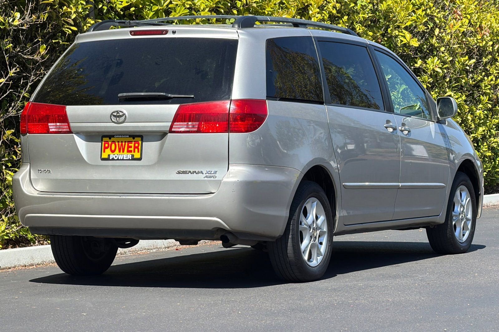 2004 Toyota Sienna XLE