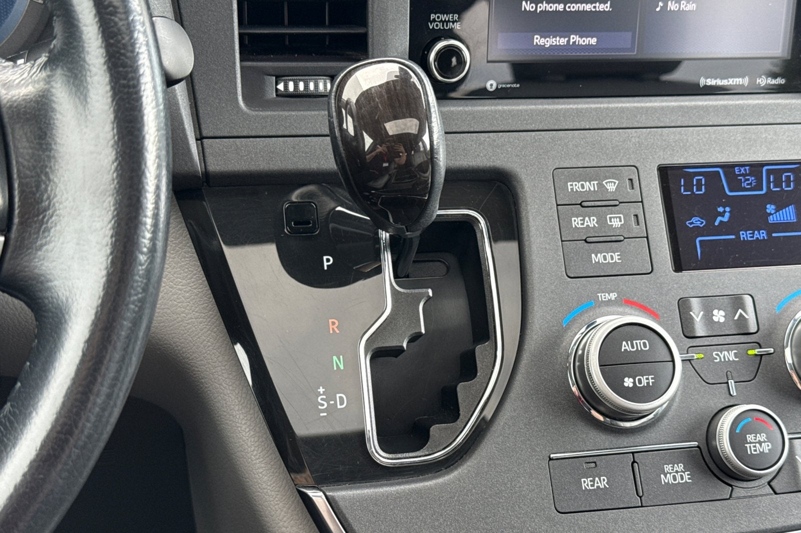 2019 Toyota Sienna XLE Auto Access Seat