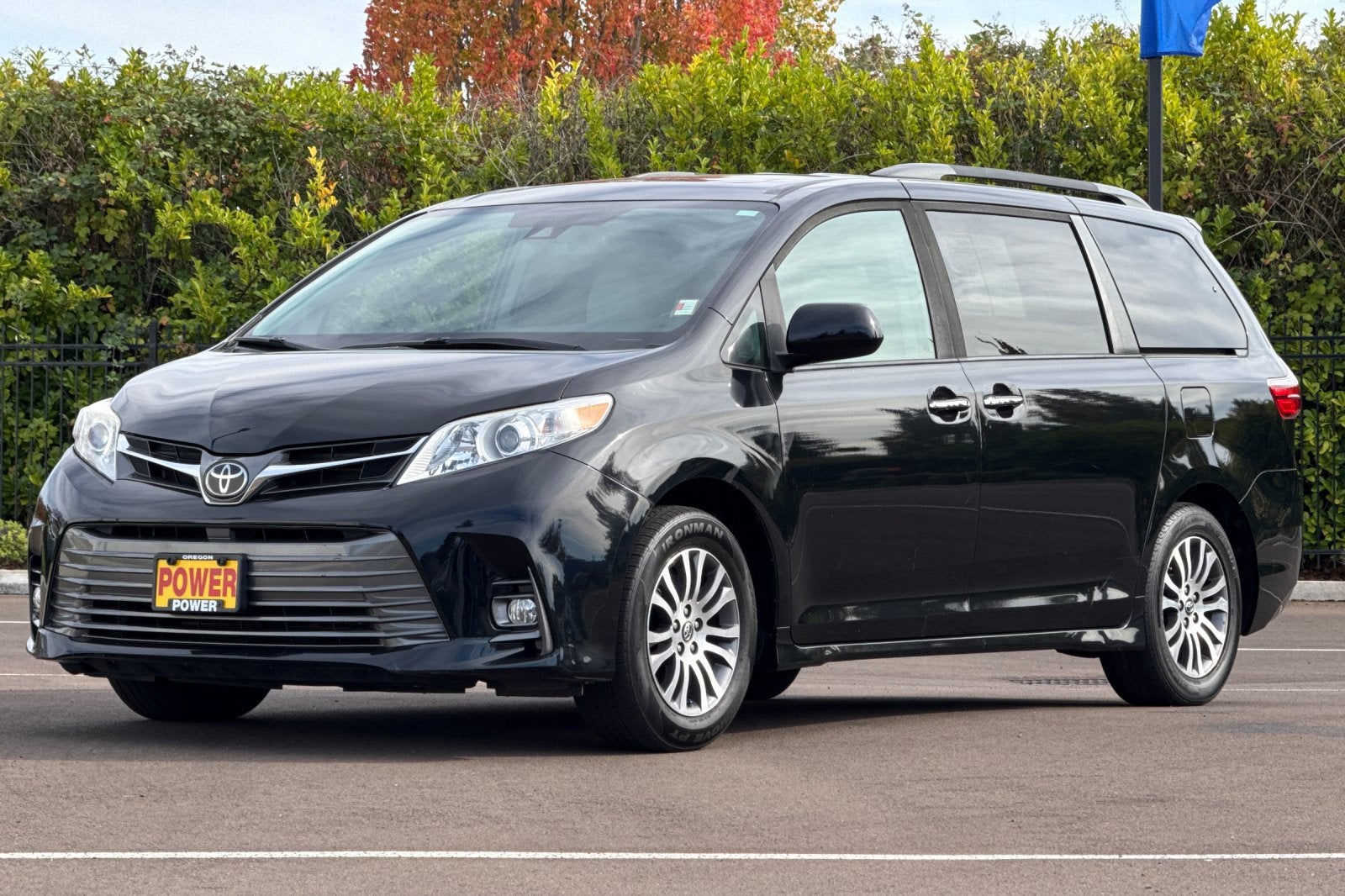 2019 Toyota Sienna XLE Auto Access Seat