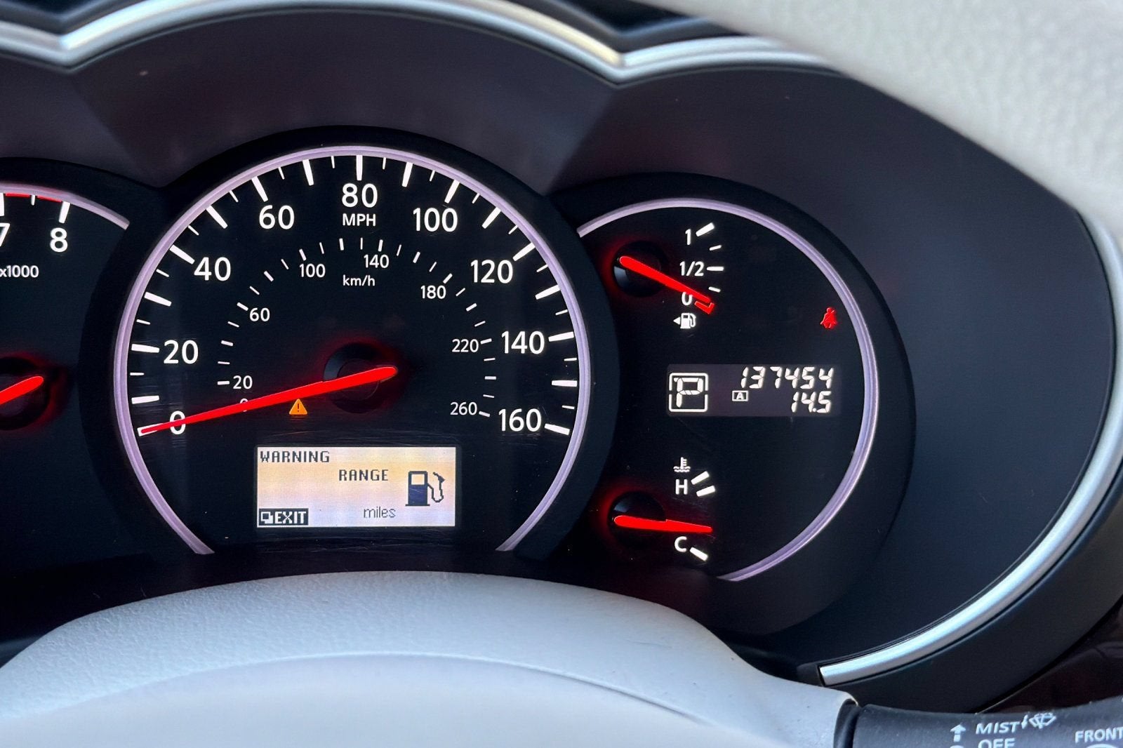 2012 Nissan Quest S