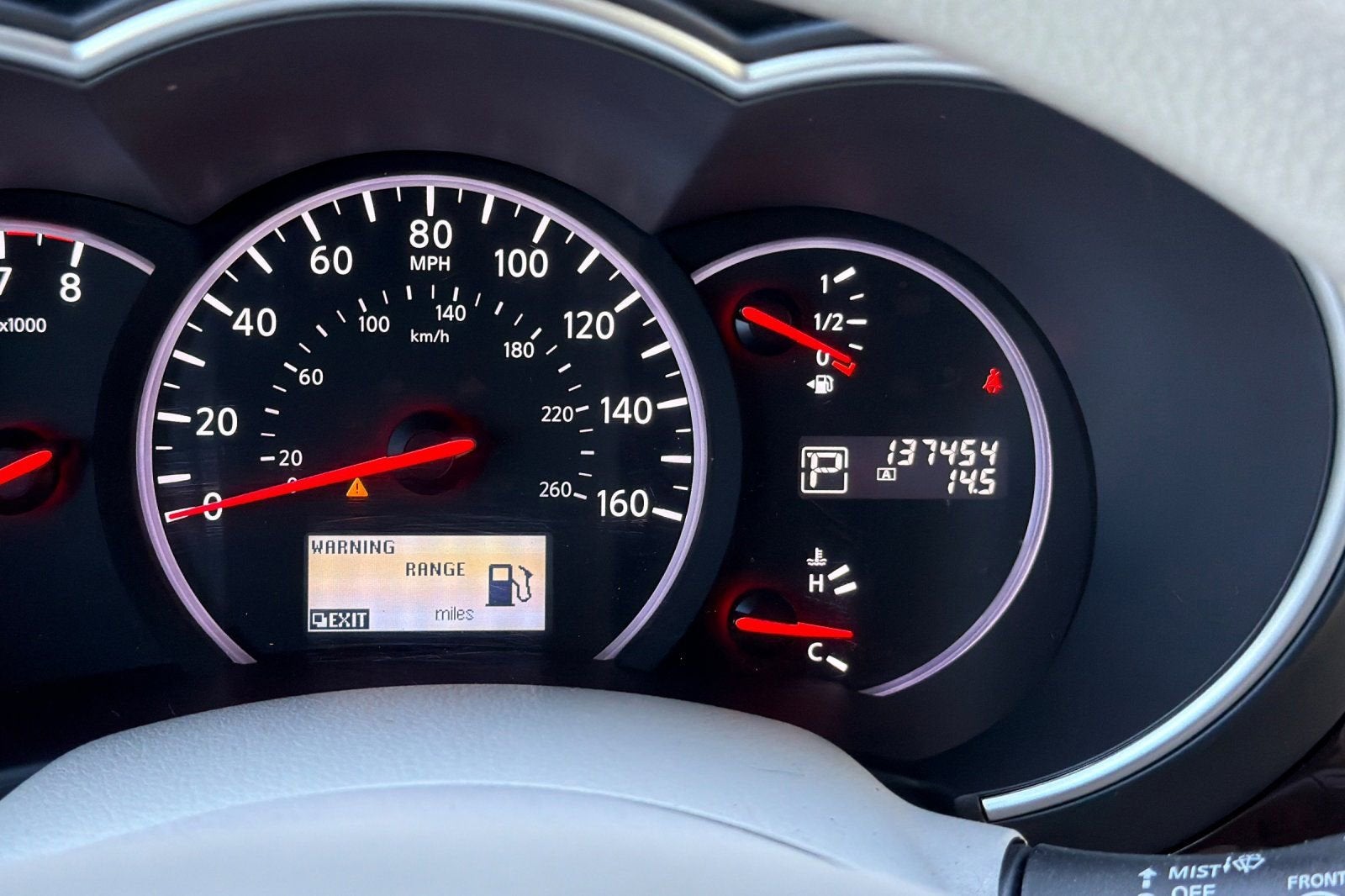 2012 Nissan Quest S