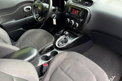 2015 Kia Soul Base