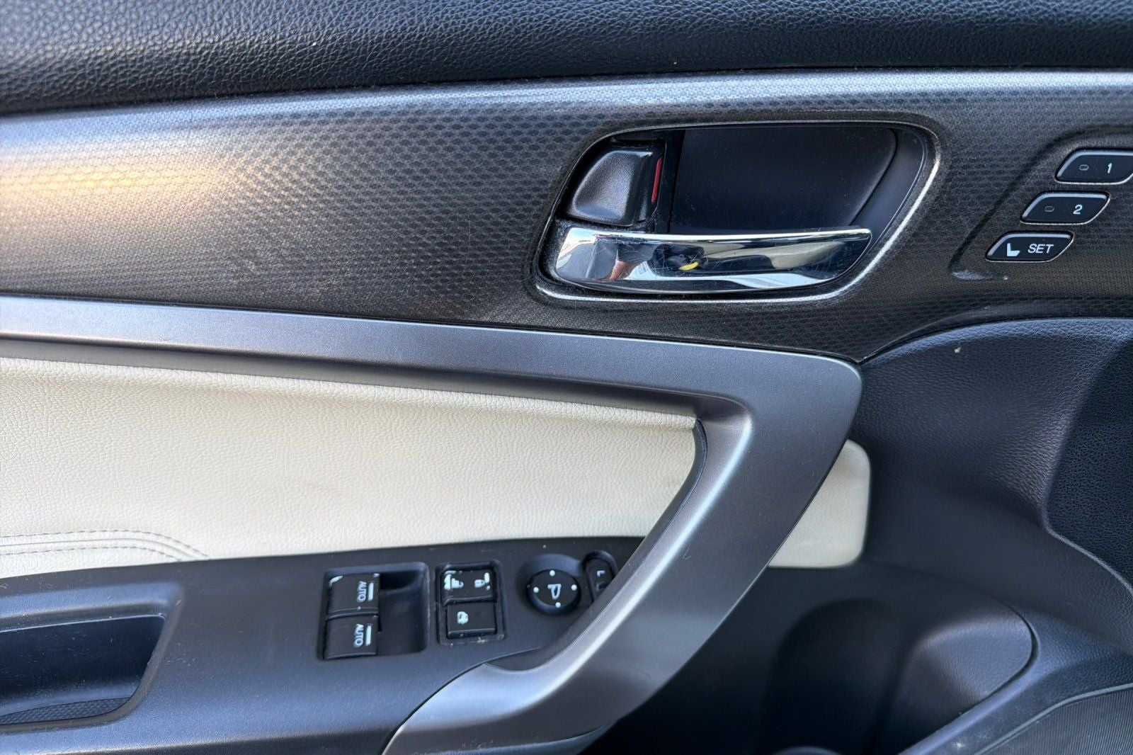 2017 Honda Accord EX-L w/Navigation and Honda Sensing