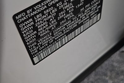 2020 Volkswagen Atlas Cross Sport 3.6L V6 SE w/Technology R-Line 4Motion