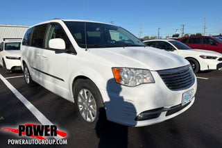 2015 Chrysler Town &amp; Country Touring