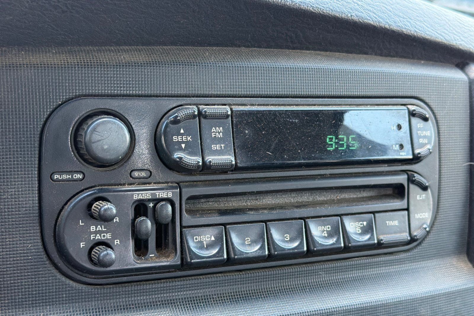 2004 Dodge Ram 2500 SLT