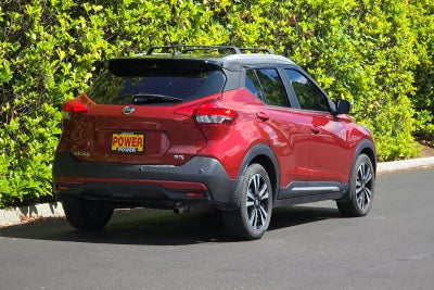 2020 Nissan Kicks SR