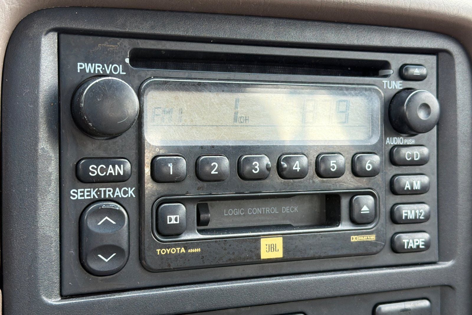 2001 Toyota Camry LE