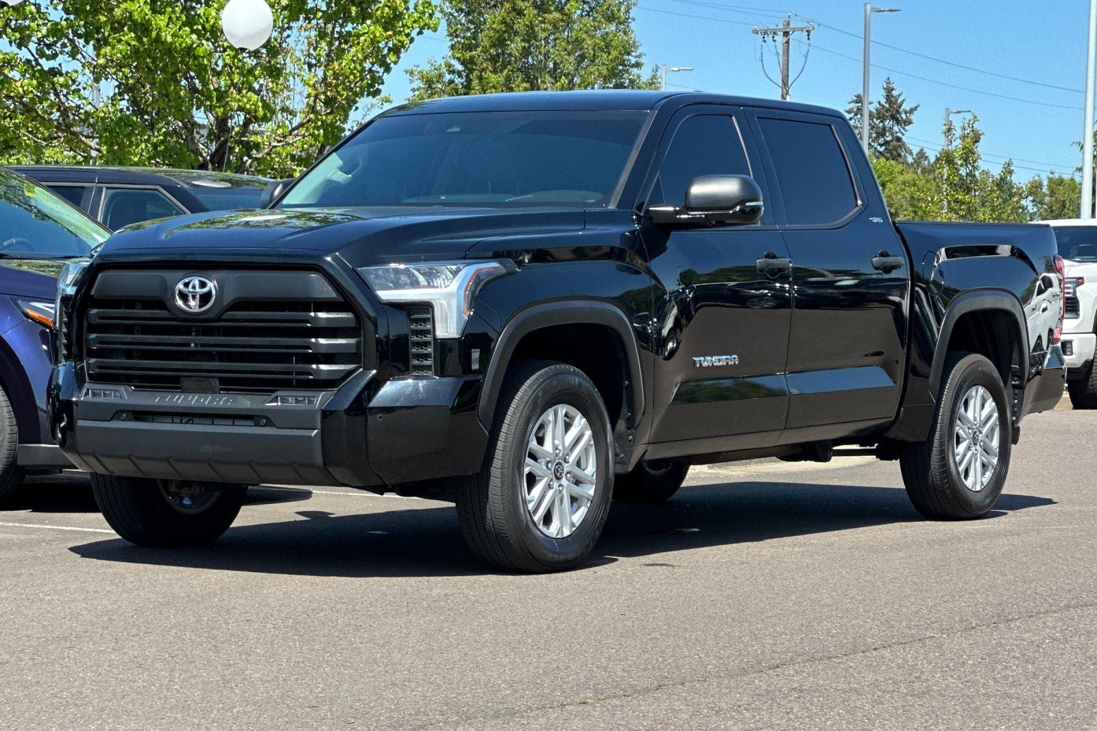 2024 Toyota Tundra SR5