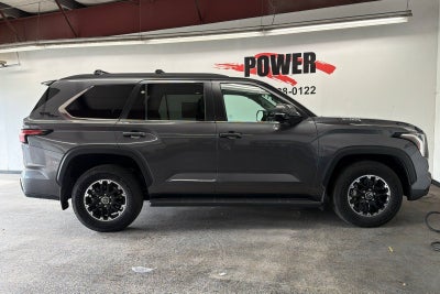 2024 Toyota Sequoia SR5