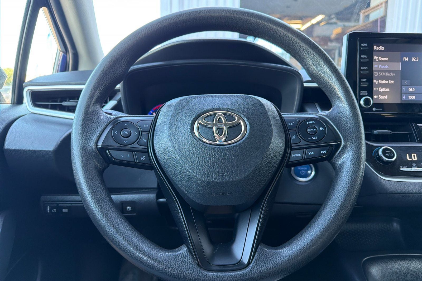 2022 Toyota Corolla Hybrid LE