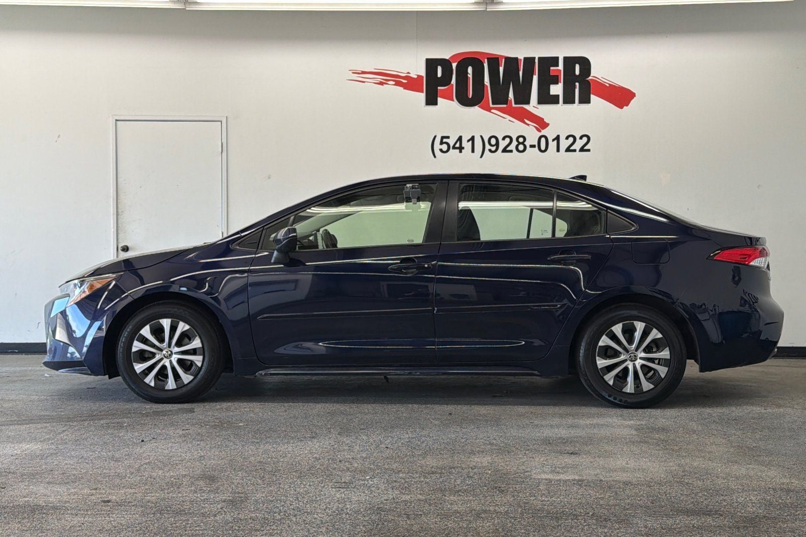 2022 Toyota Corolla Hybrid LE