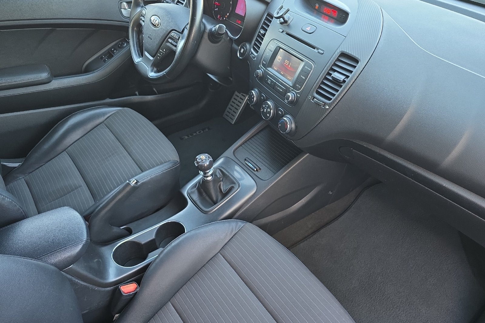 2015 Kia Forte Koup SX