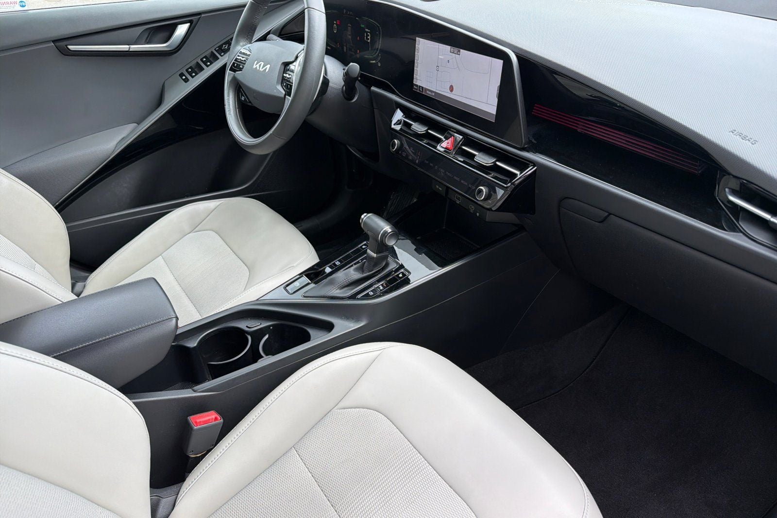 2023 Kia Niro EX