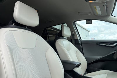 2023 Kia Niro EX