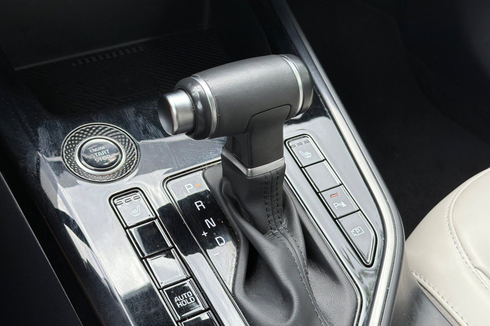 2023 Kia Niro EX