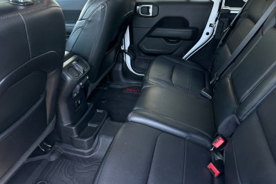 2022 Jeep Wrangler Unlimited Sahara Altitude