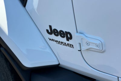 2022 Jeep Wrangler Unlimited Sahara Altitude