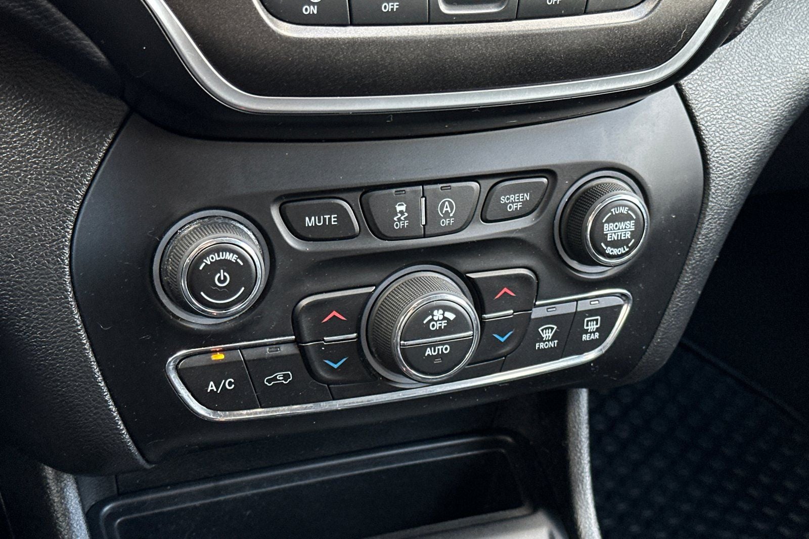 2019 Jeep Cherokee Trailhawk