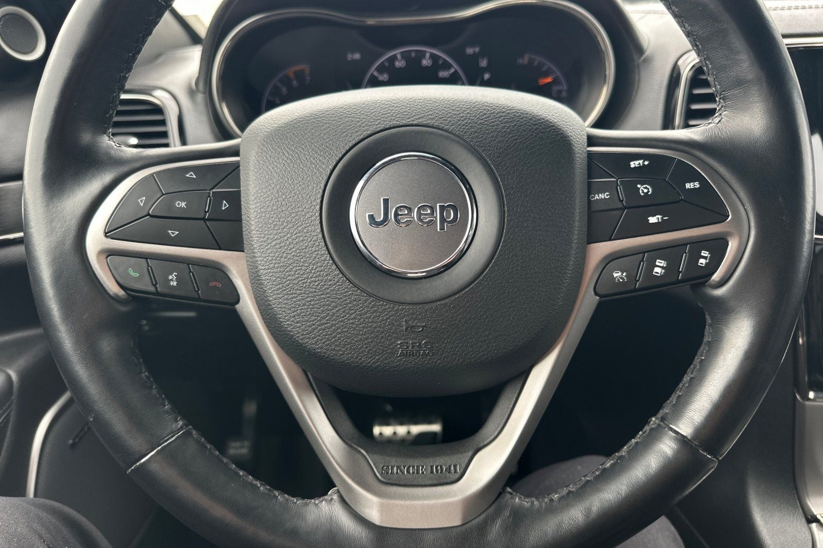 2020 Jeep Grand Cherokee Overland
