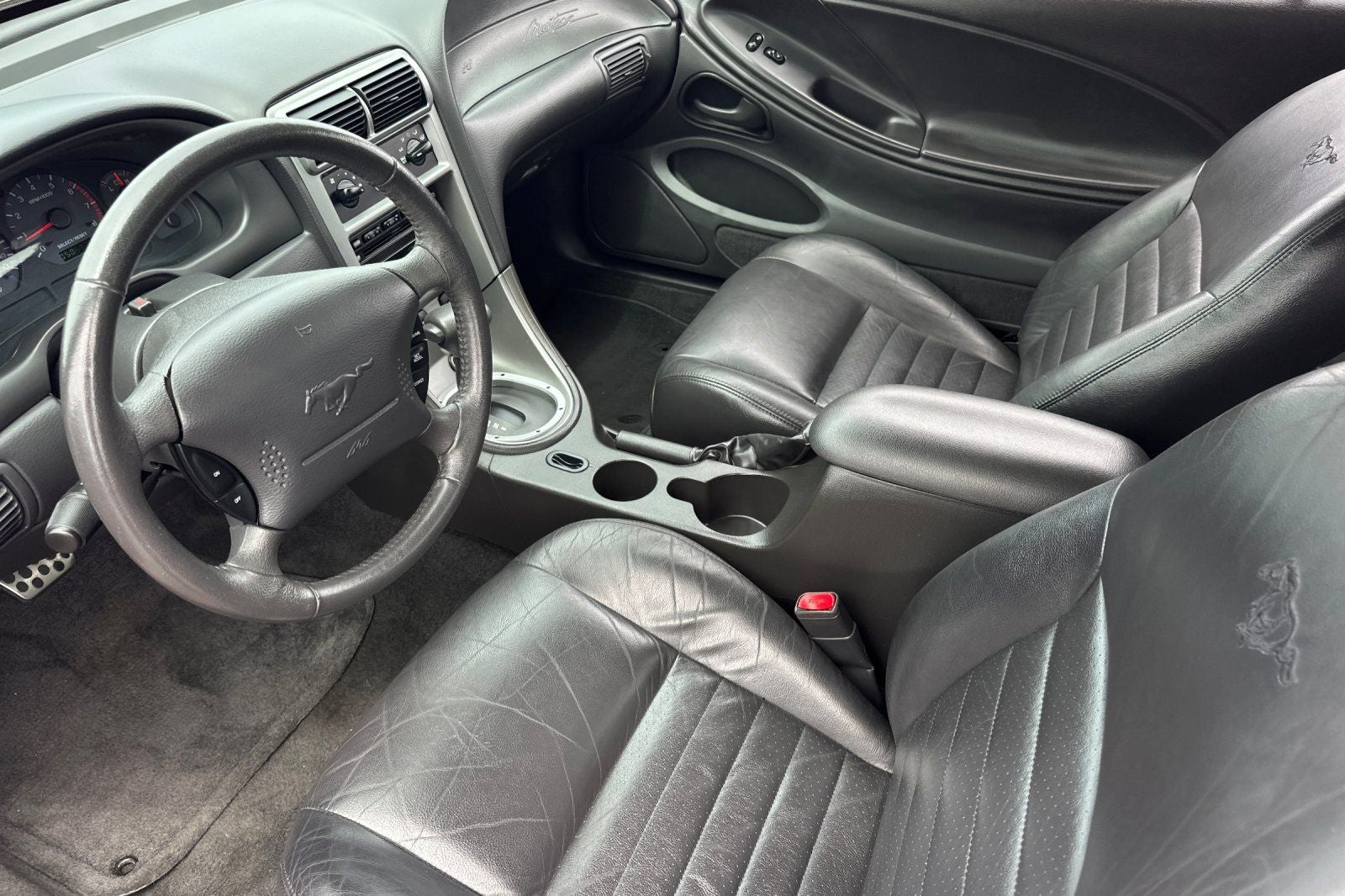 2003 Ford Mustang GT Deluxe