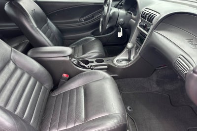 2003 Ford Mustang GT Deluxe