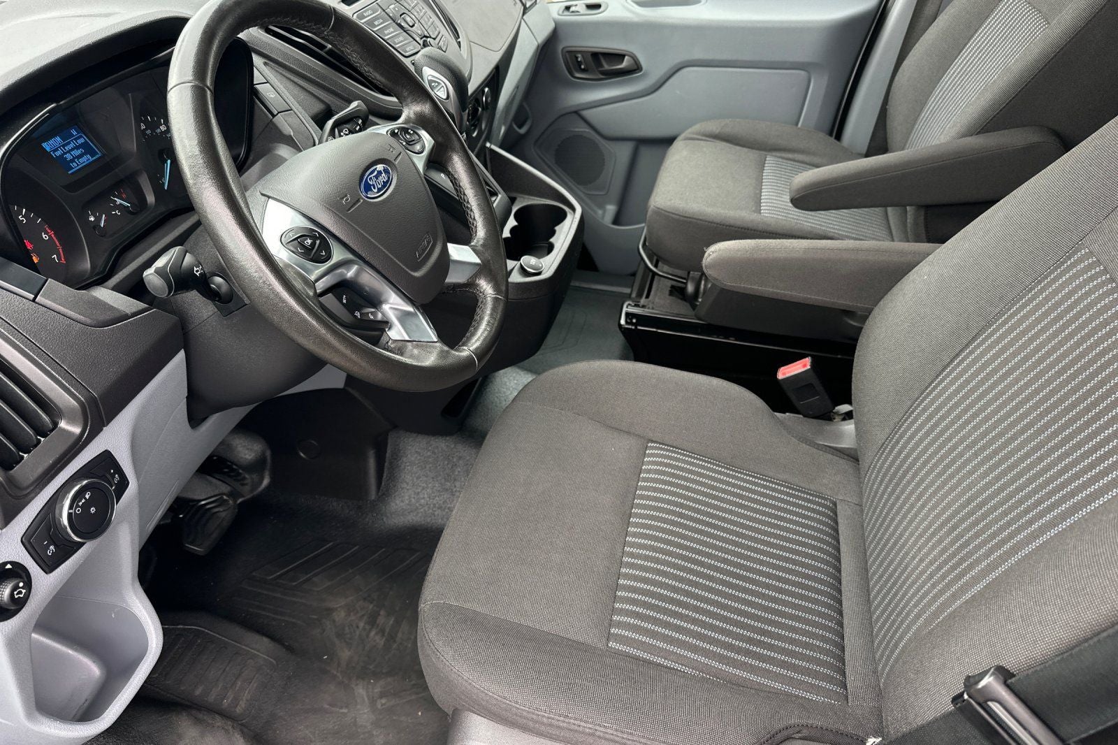 2017 Ford Transit-350 XL